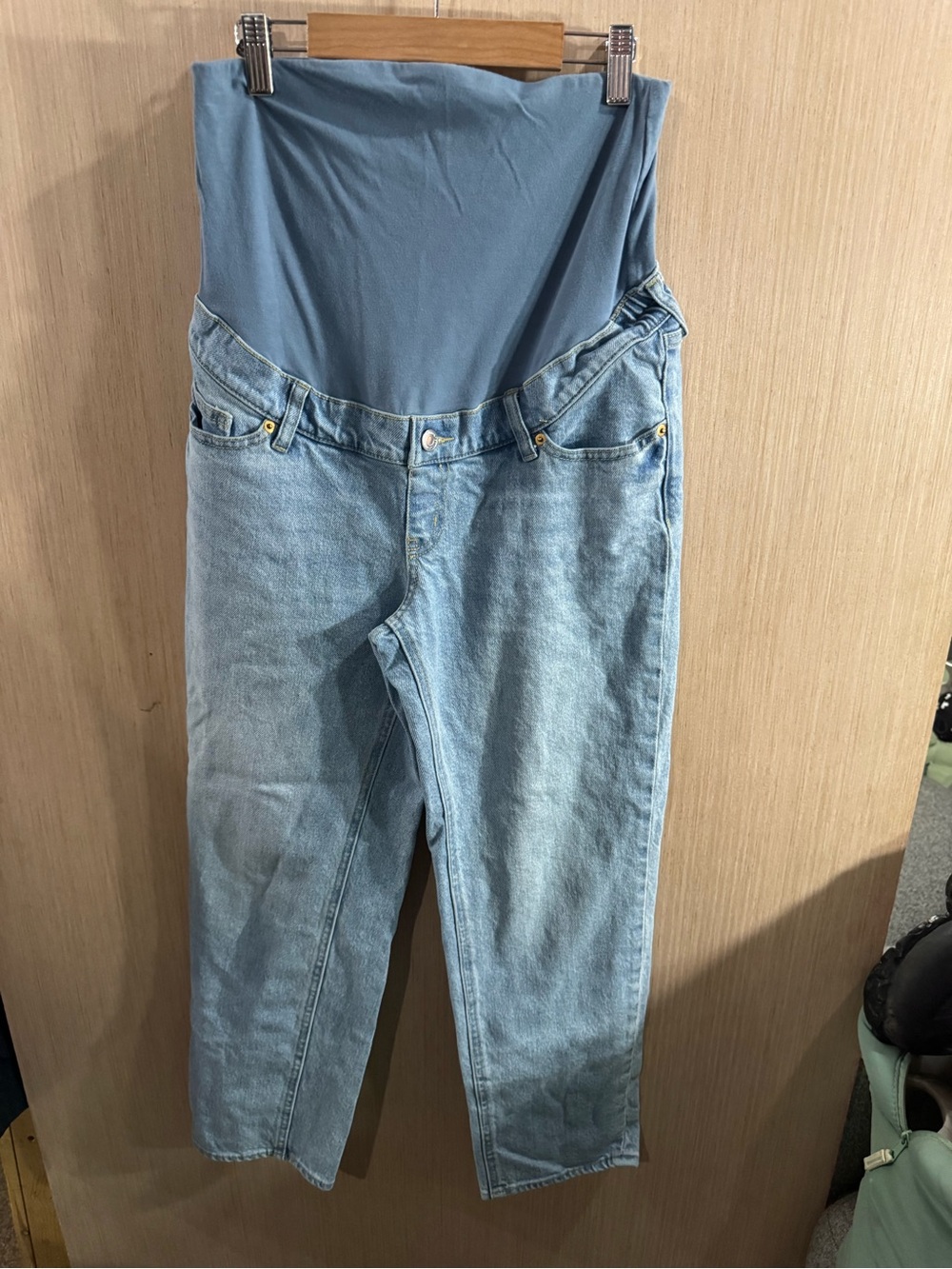H&M Light Blue Denim Maternity Jeans with Stretch Panel Size Small